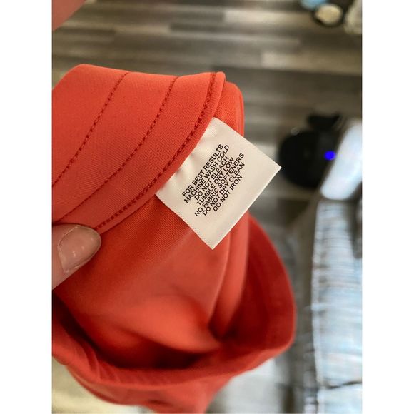 Peter Millar UPF 50+ Sun Protection Bright Pink Orange Skort, Sz Medium, MP $110 - Picture 5 of 10